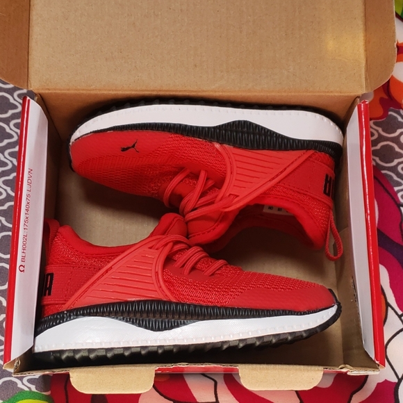 PUMA Unisex-Child Pacer Next Cage Slip on Sneaker Worn once - Picture 6 of 6